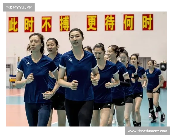 中国女排全力备战巴黎奥运会 力求突破挑战再创辉煌 中国女排全力备战巴黎奥运会 力求突破挑战再创辉煌